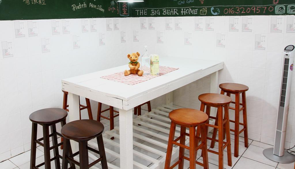 The Big Bear Home Malacca Zimmer foto